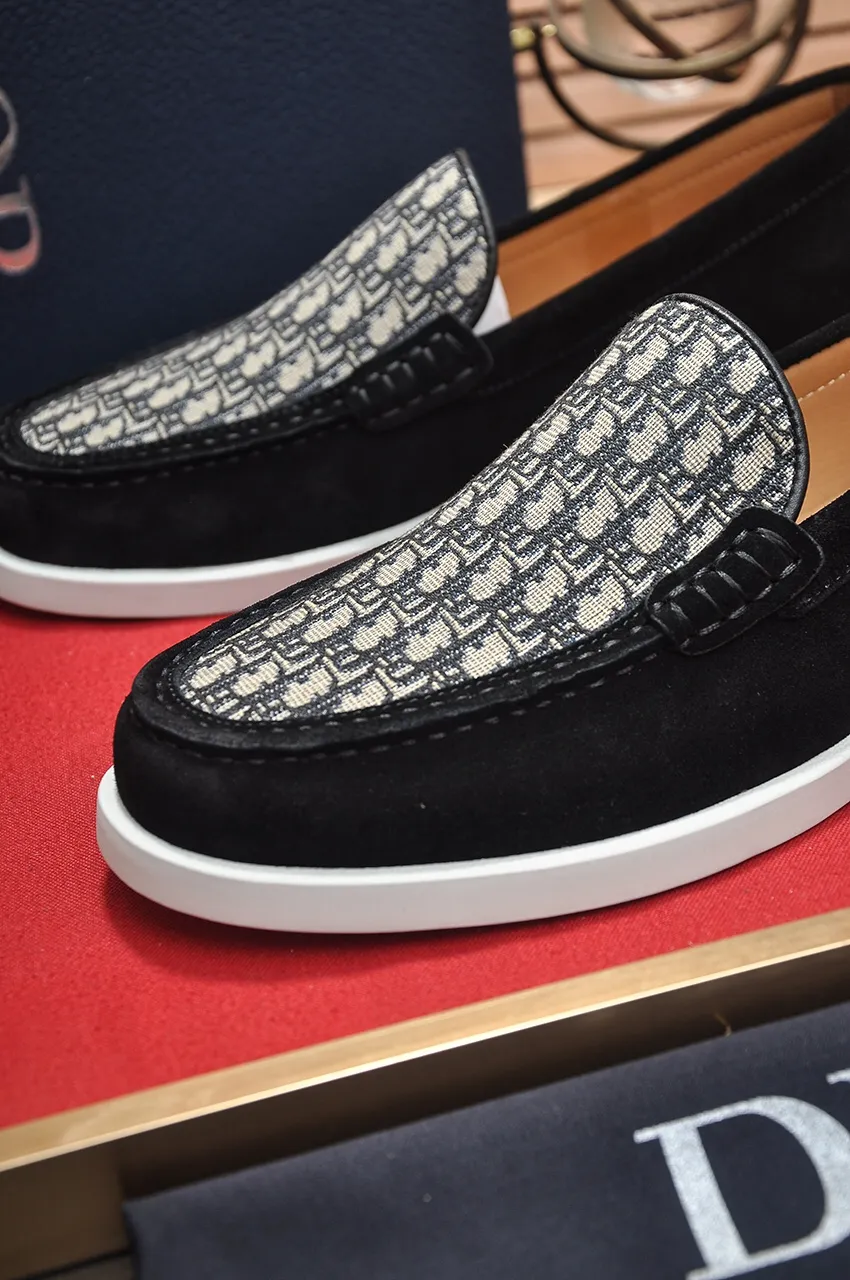Men's shoes 💰520💶 [Dior] high-end goods Niuli original order quality Dior —🆘. Dior original order purchasing, high-end leather shoes, fabric: imported cowhide from Italy ➕ water-dyed cowhide/cowhide lining ➕ special original outsole, fine workmanship, real-life shooting 🎬 size: 38-45 (customized at 45)